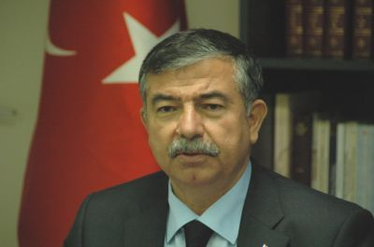 Milli Savunma Bakanı Yılmaz Gaziler Günü\'nü Kutladı