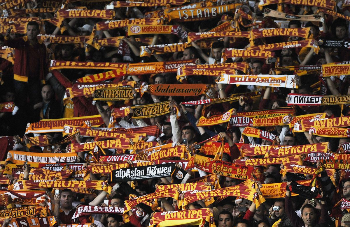 Old Trafford\'da Galatasaray Coşkusu