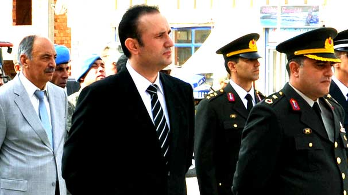 Ovacık Cumhuriyet Başsavcısı\'na Silahlı Saldırı