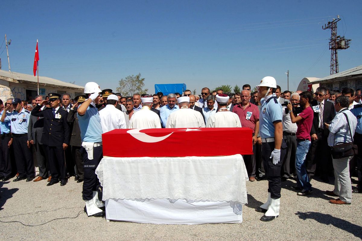 Şehit Onbaşı Kupal Son Yolculuğuna Uğrulandı