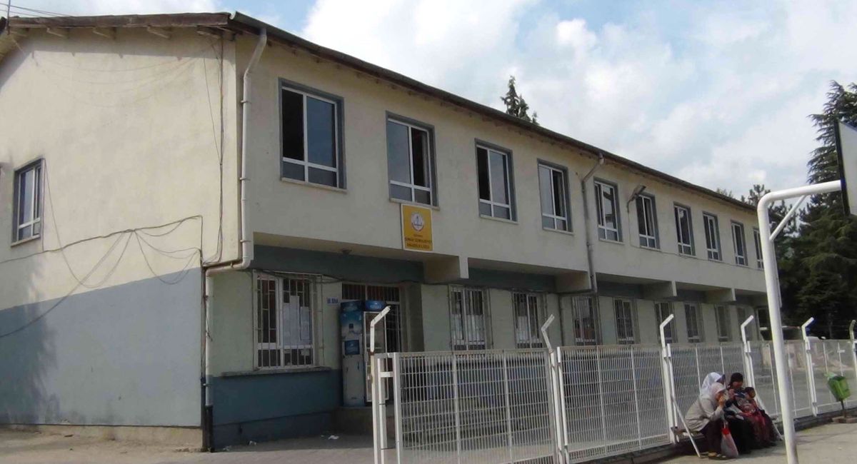 Simav Okula Doymuyor