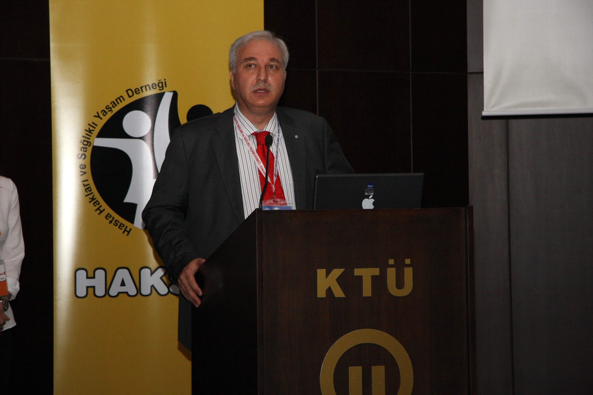 Trabzon\'da Tam Gün Yasası Konuşuldu