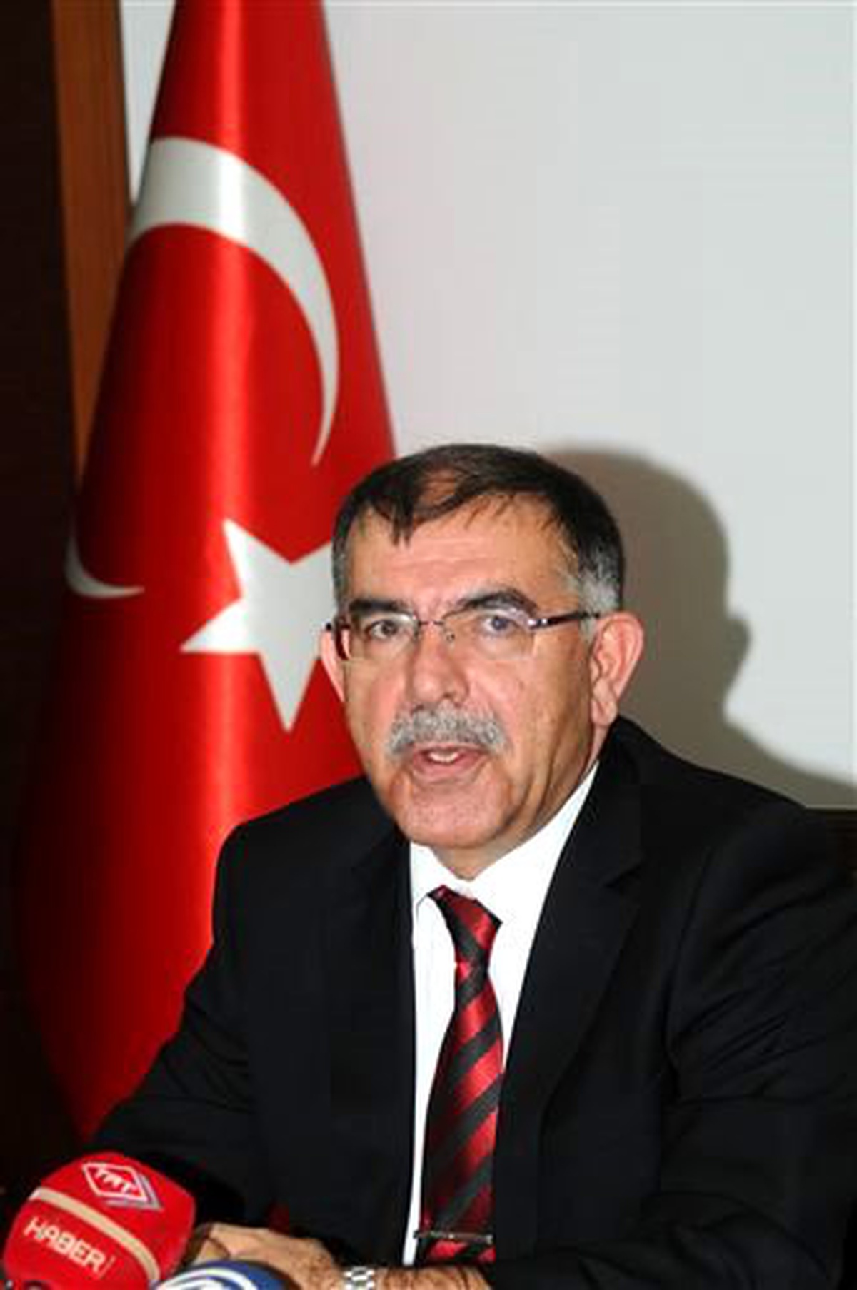 Vali Adnan Yılmaz Gaziler Gününü Kutladı