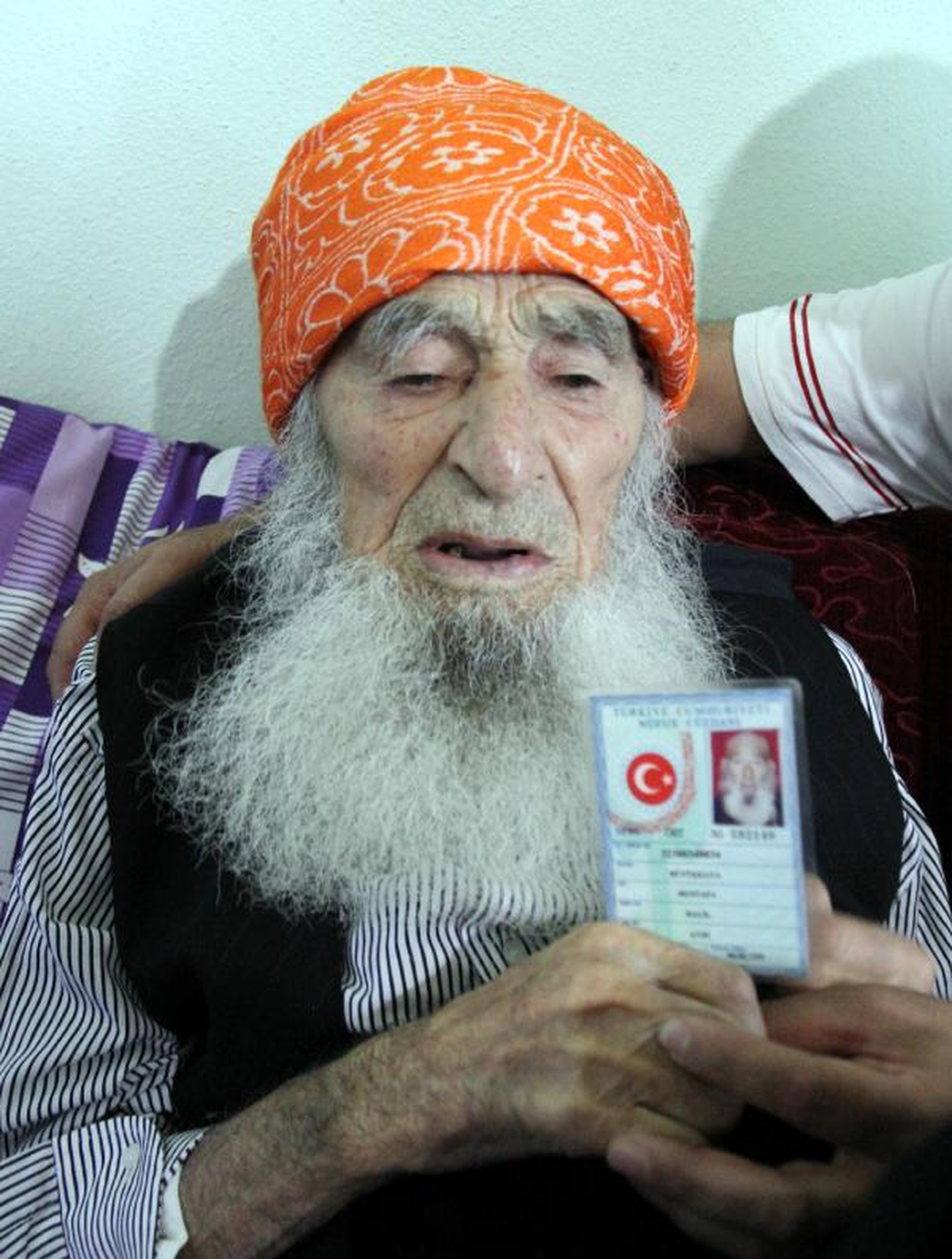 Asırlık Mustafa Dedeye, Baklava Ziyafeti