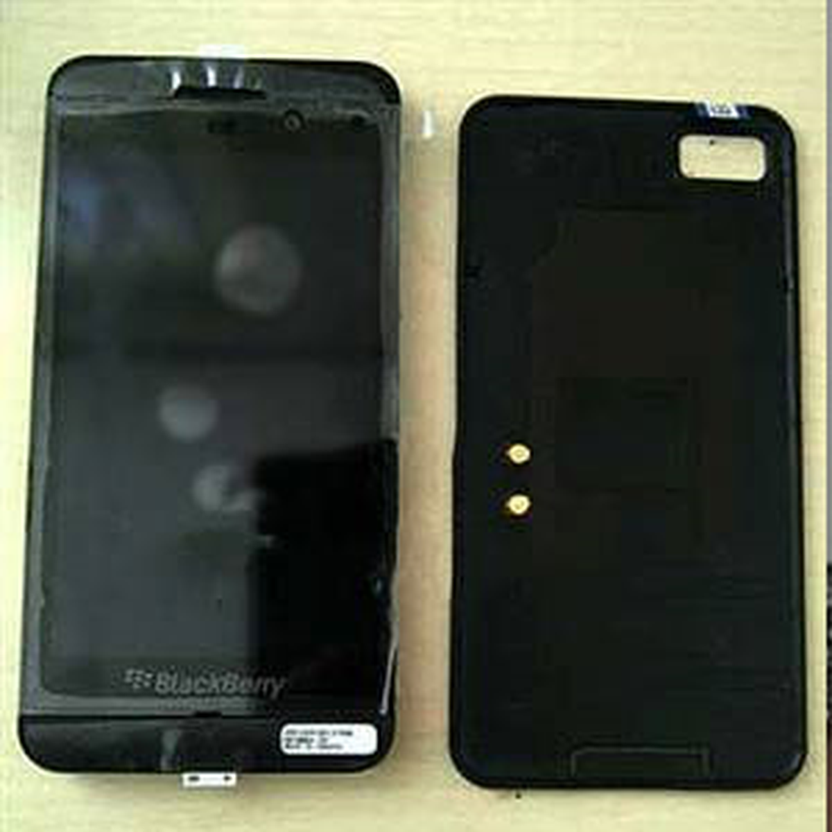 BlackBerry\'nin Fotoğrafları İnternette