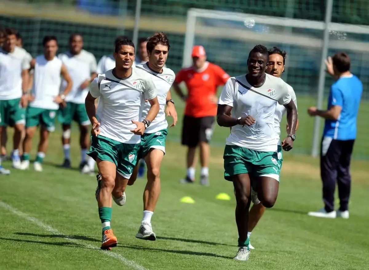 Bursaspor\'da, Sanica Boru Elazığspor Maçı Hazırlıkları