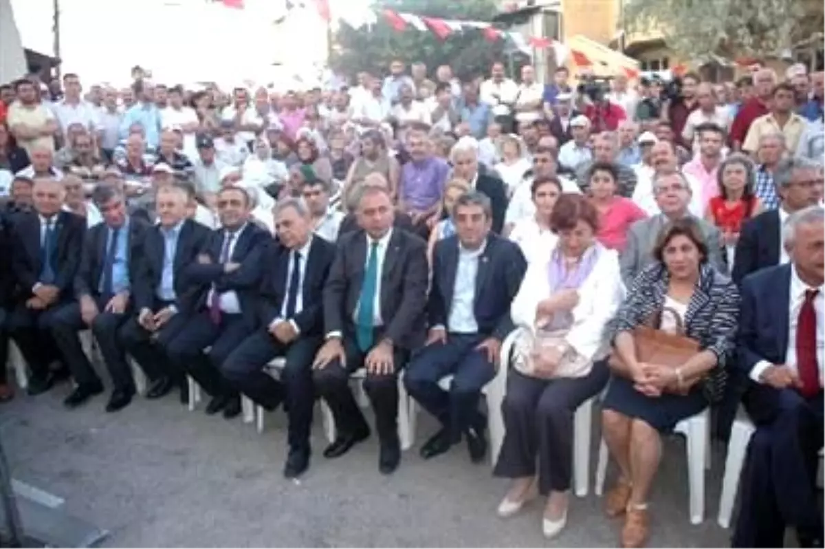 CHP Genel Başkan Yardımcıları Seçim Startı İçin İzmir\'de (3)