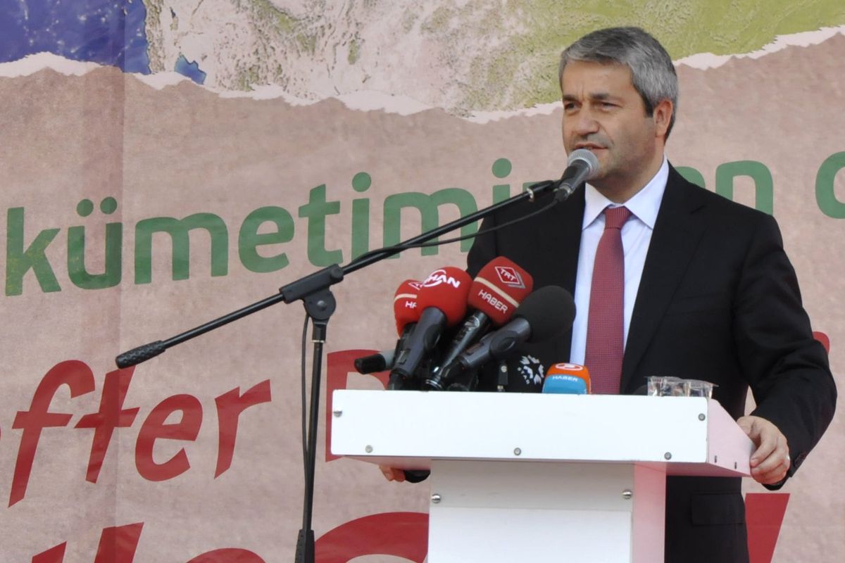 Çöpten Geri Dönüştürülen 400 Bin Defter Öğrencilere Dağıtıldı