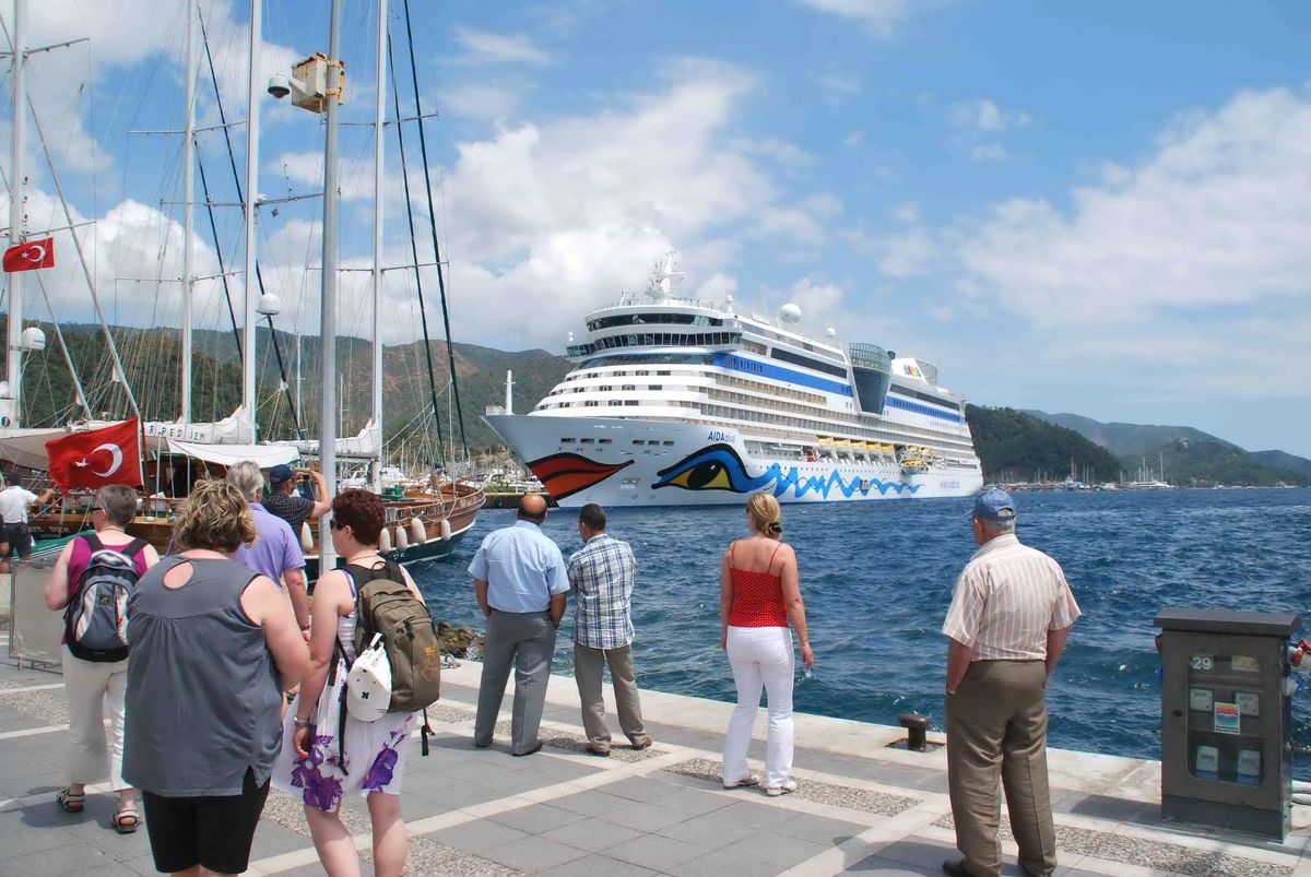 Denizlerin \'Divası\' Marmaris\'te
