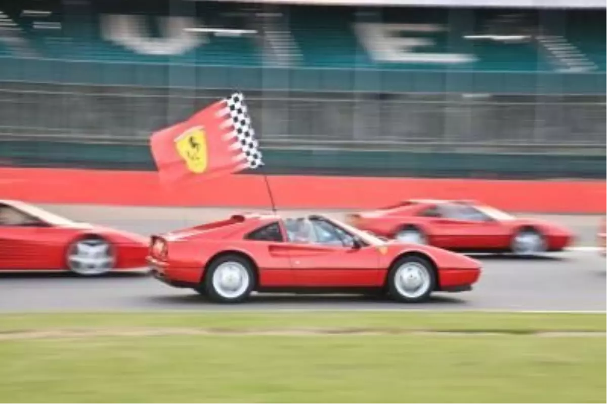 Ferrari'den Pist Rekoru!