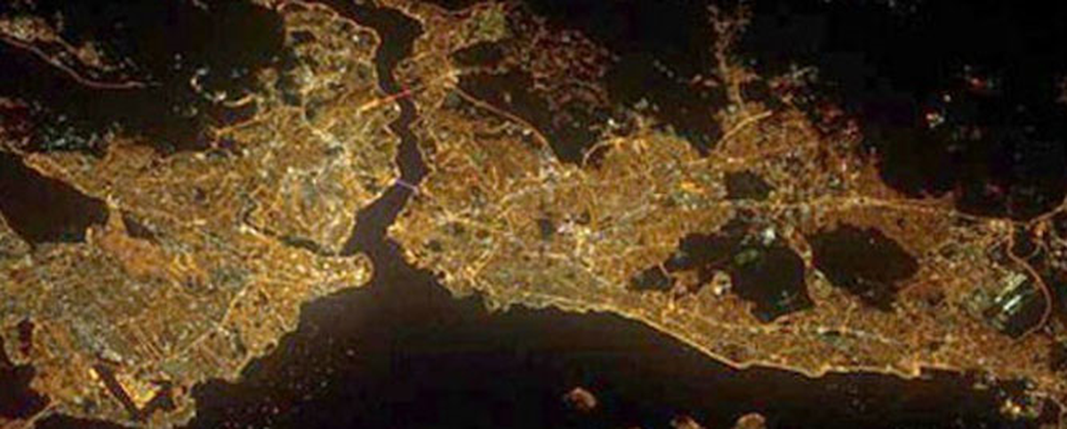 Nasa \'Uzay\'dan İstanbul\' Fotoğrafı Yayınladı