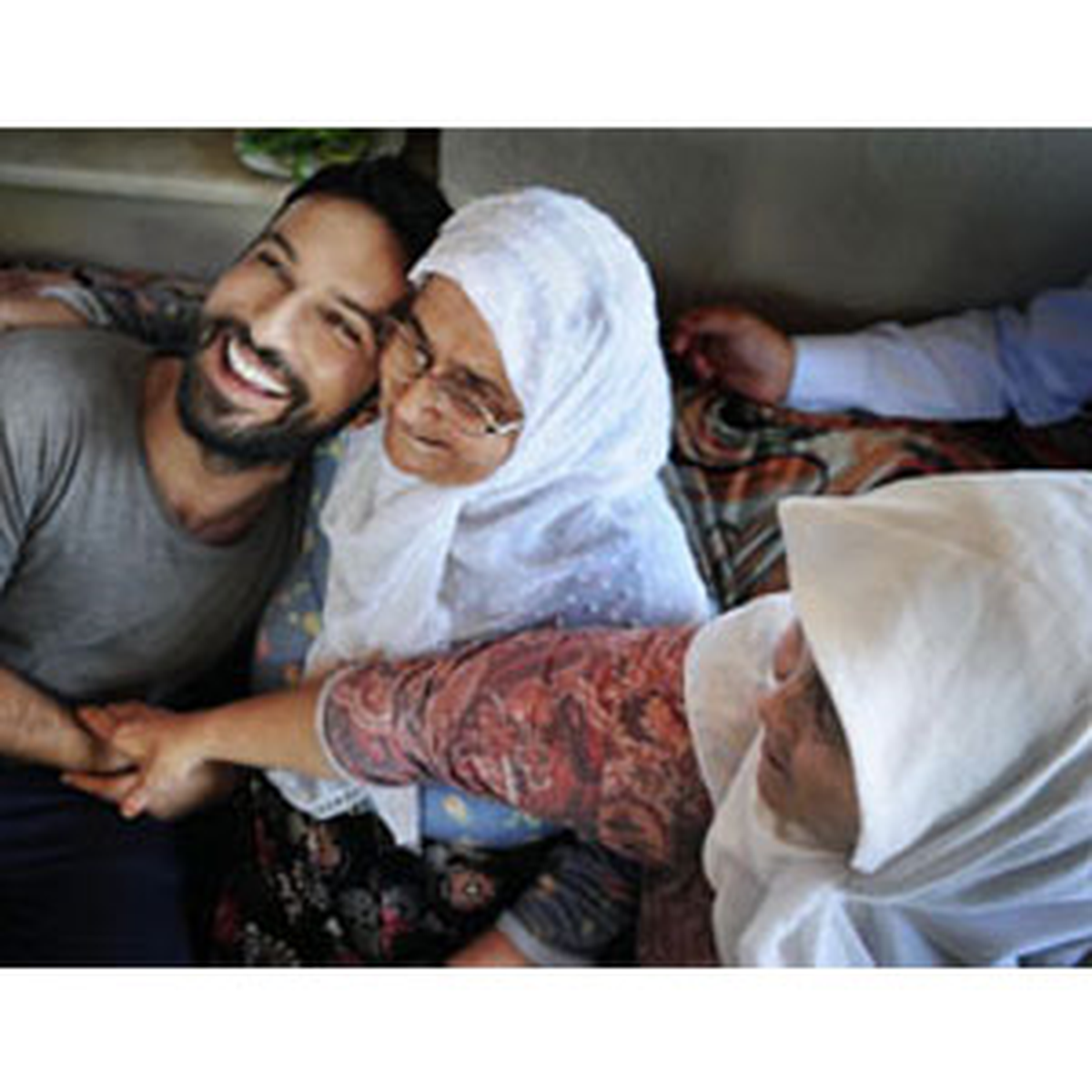 Tarkan\'dan Seferihisar\'a Destek Ziyareti