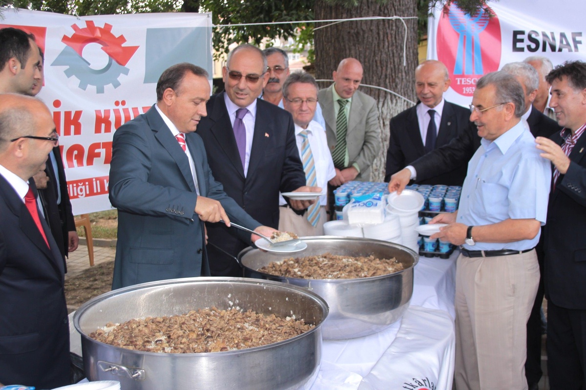 Tesob Başkanı Kara, Vali Kızılcık\'ı Ziyaret Etti