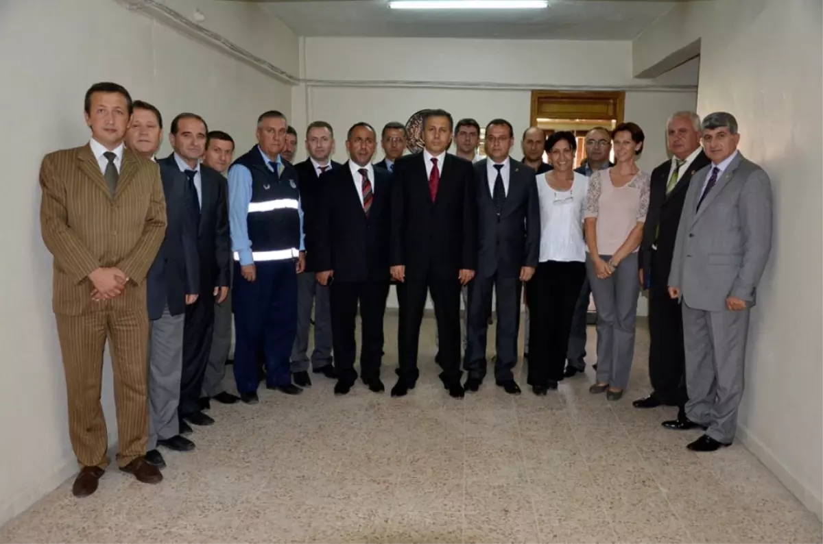 Vali Yerlika\'ya Muratlı\'yı Ziyaret Etti
