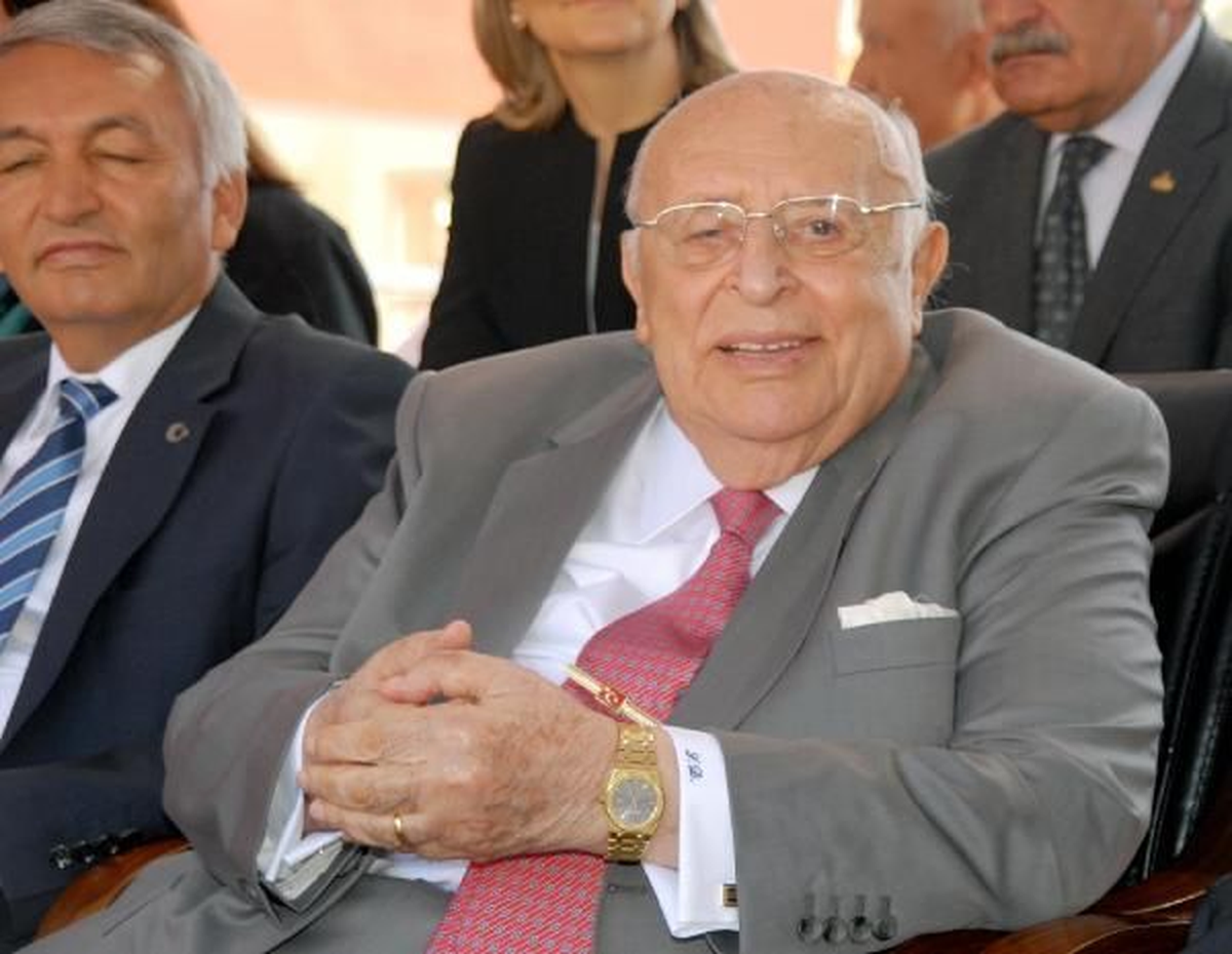 9. Cumhurbaşkanı Demirel, Hemşehrileriyle Buluştu