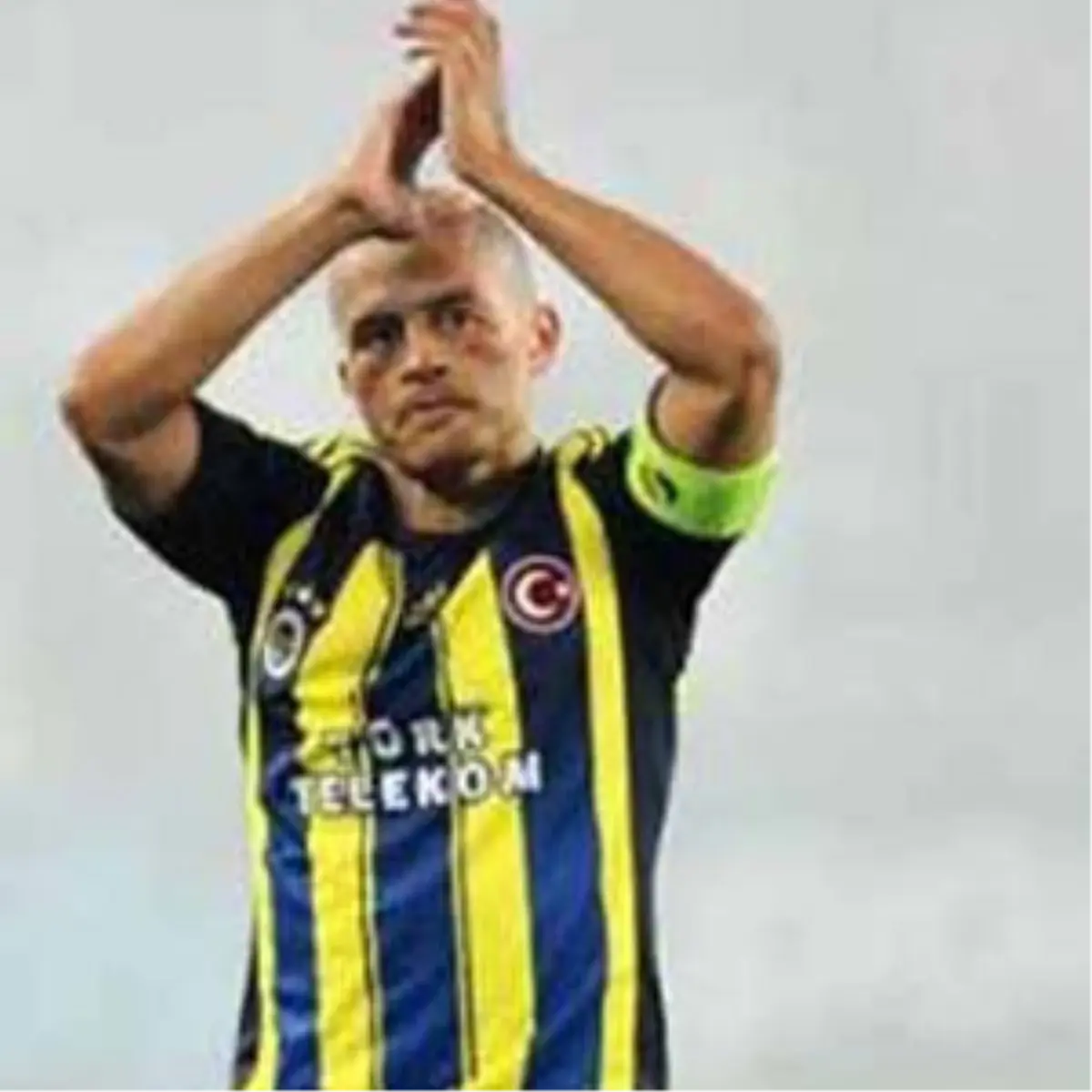 Alex: "Umrumda Değil"