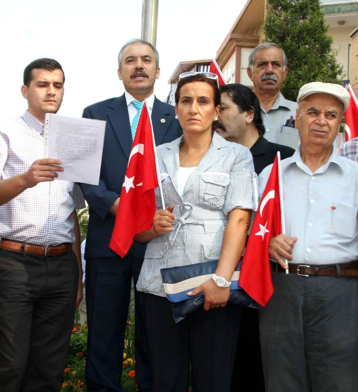 Aydın MHP\'den Paygambere Yönelik Hakaretlere Kınama