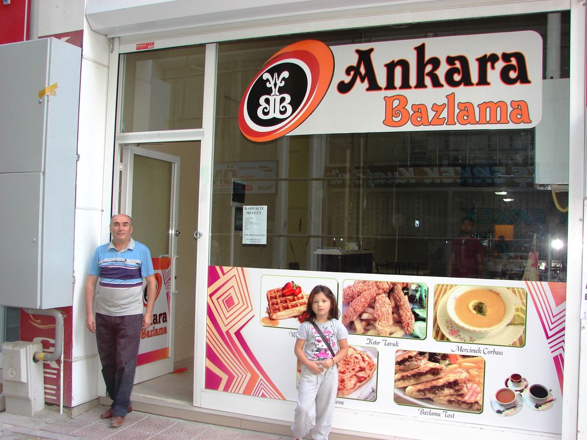 Çocukları Birlikte Bazlamayı da Van\'a Taşıdı