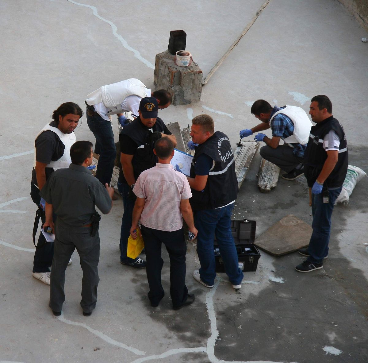 Diyarbakır\'da 2 Adet El Bombası Bulundu