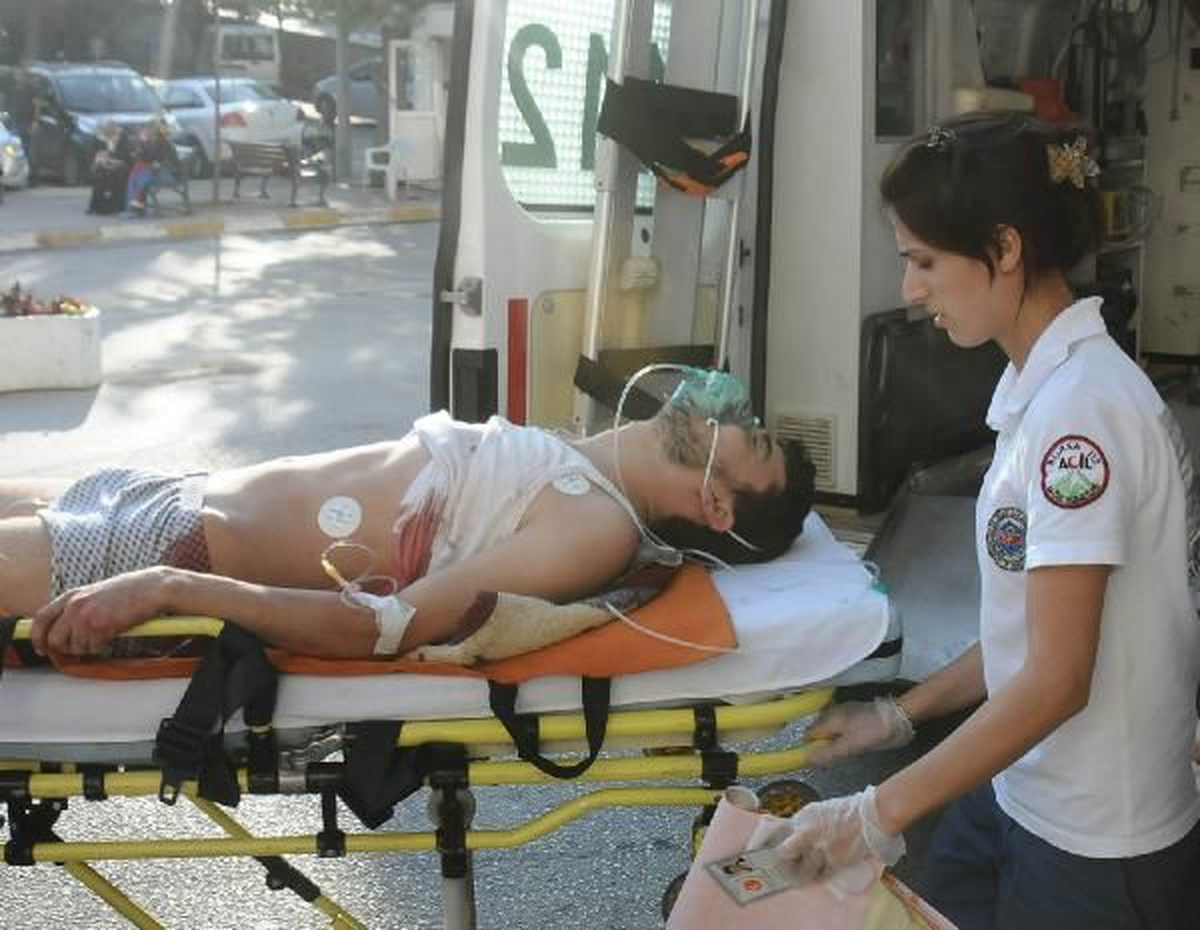 Eşini Vuran Tutuklu Kadın Hastanede Hayatını Kaybetti