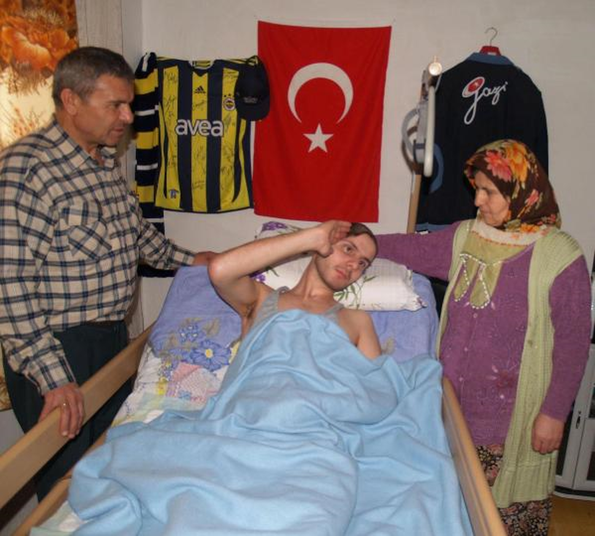GATA\'da 111 Gün Komada Kalan Gazi Asker Ayağa Kalktı