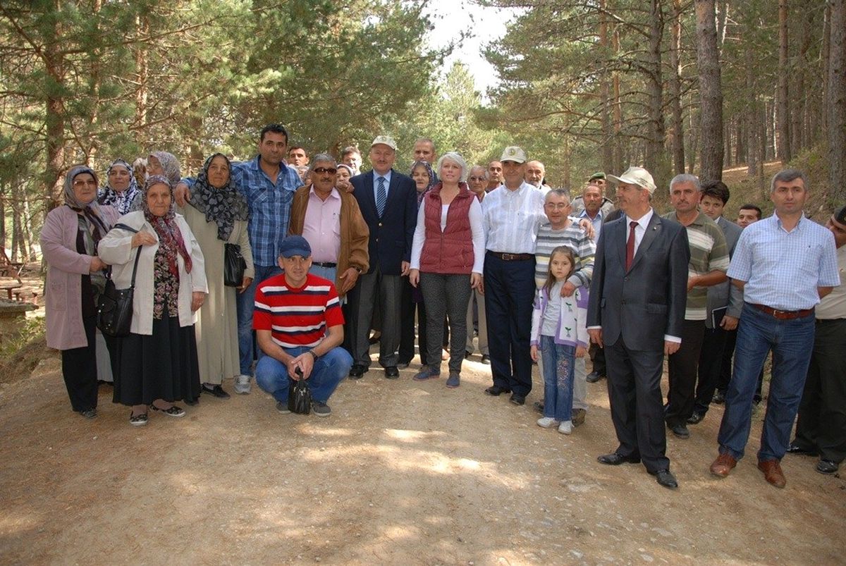 Gazi ve Şehit Aileleri Çatacık Ormanı\'nda Buluştu