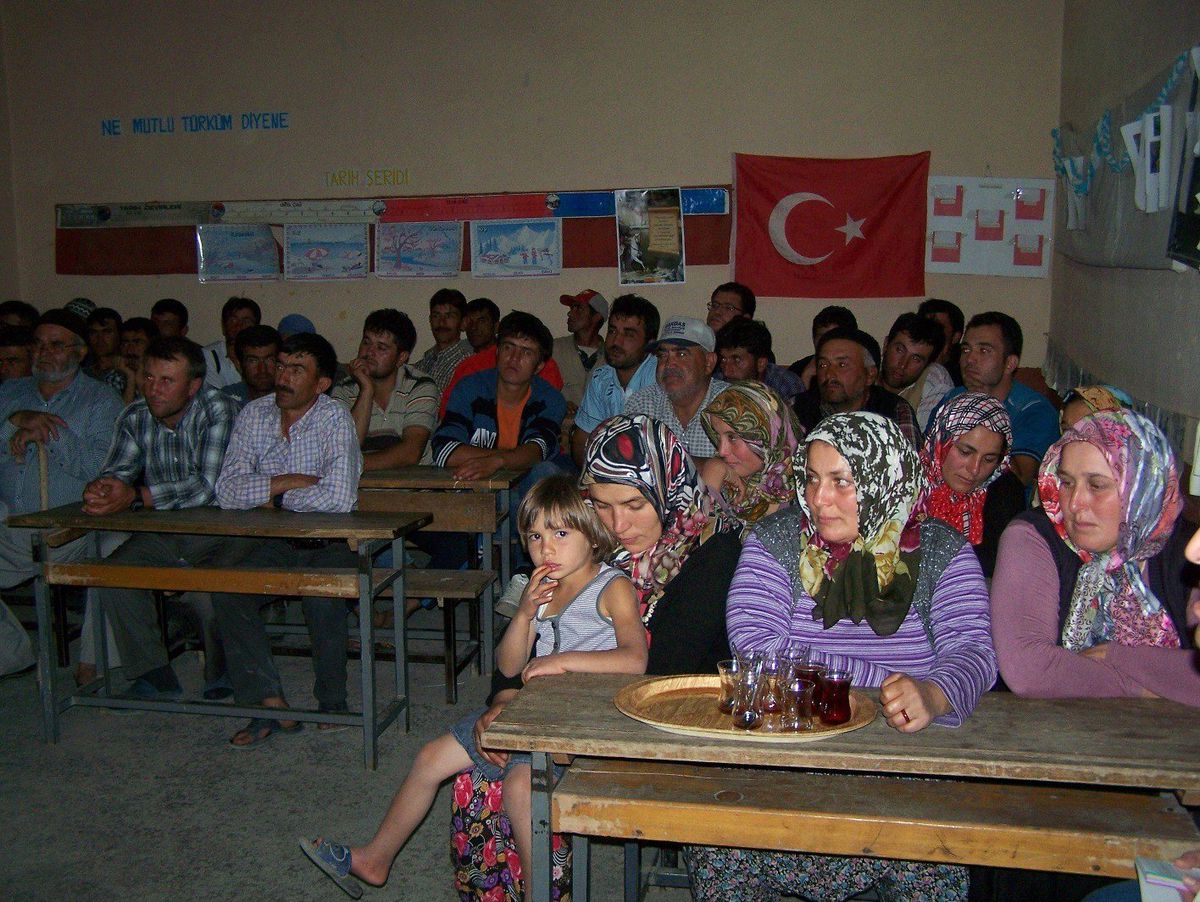 Gıda, Tarım ve Hayvancılık İl Müdürü Öztiryaki, Çiftçilerle Biraraya Geldi