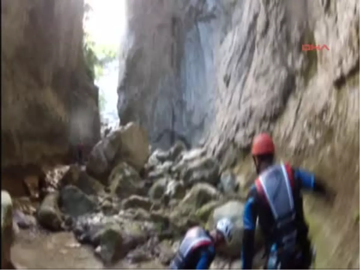 Anıl Bakar\'ın Öldüğü Kanyonda Tatbikat