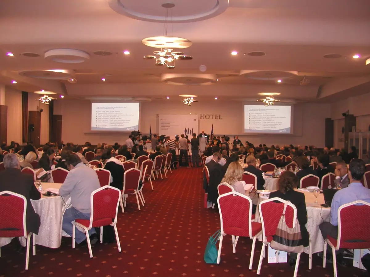 Kosova\'nın Nüfusu 1 Milyon 740 Bin