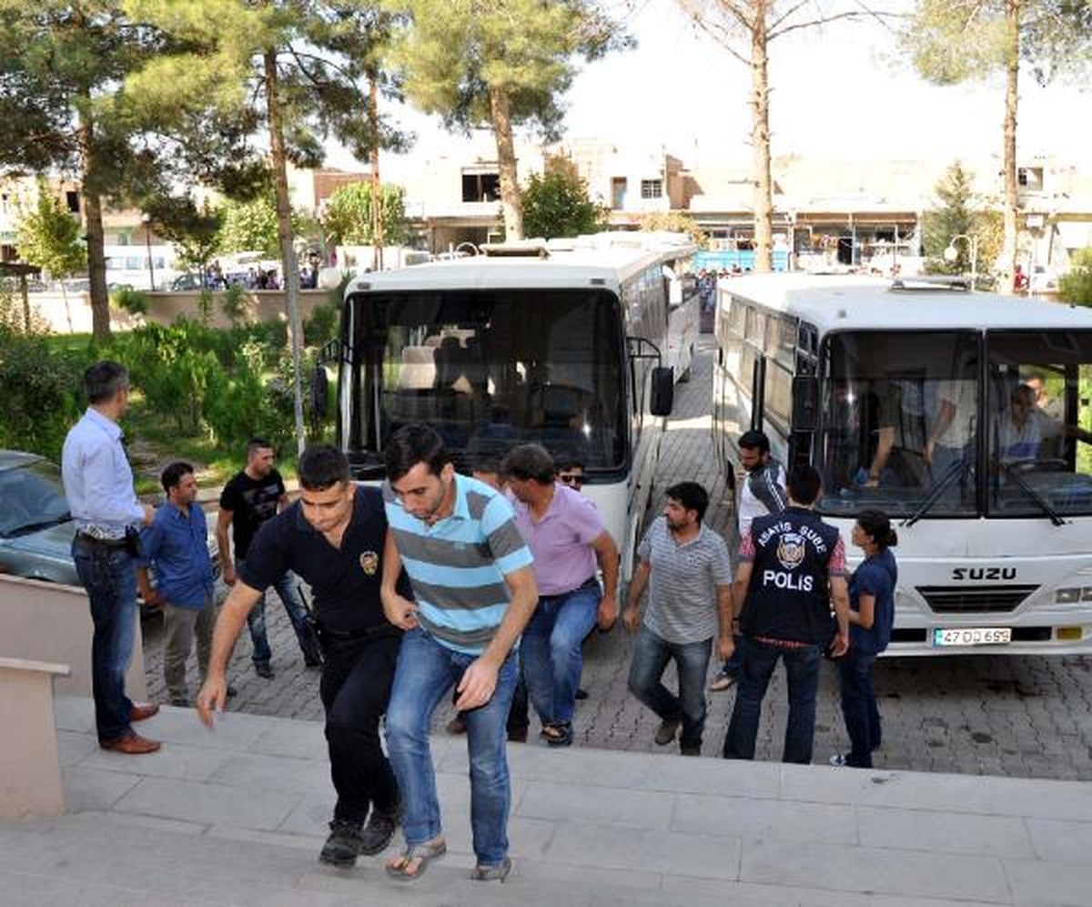 Mardin\'de Bahis Operasyonu: 35 Gözaltı