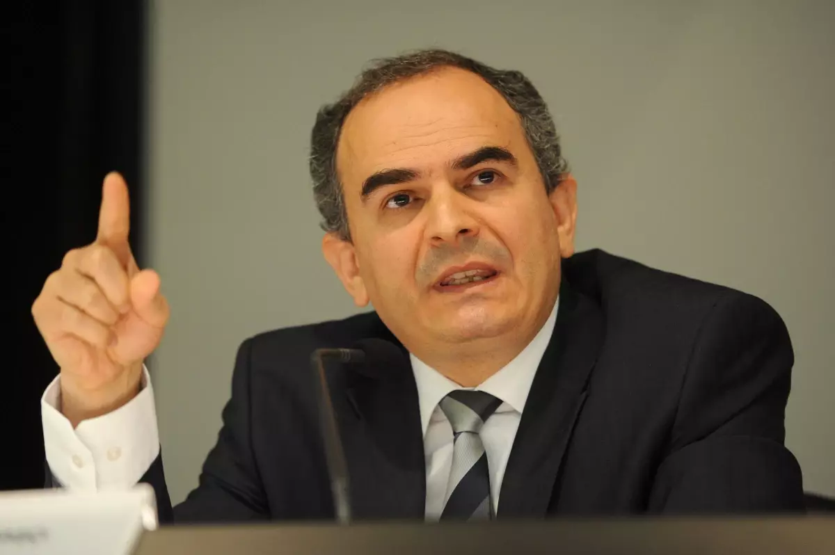 'Frenleri Yavaş Yavaş Azaltıyoruz'