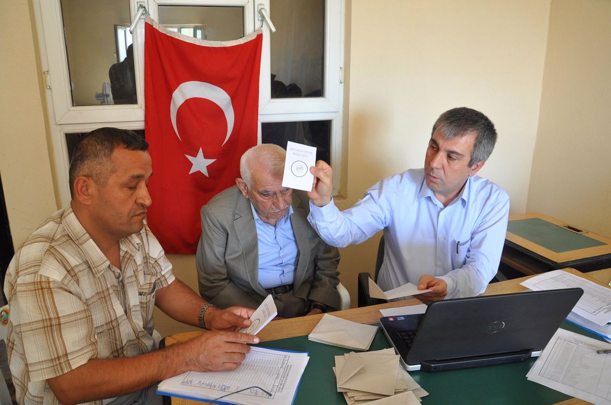 Nerdüş Sulama Birliği\'nde Başkanlık Seçimi