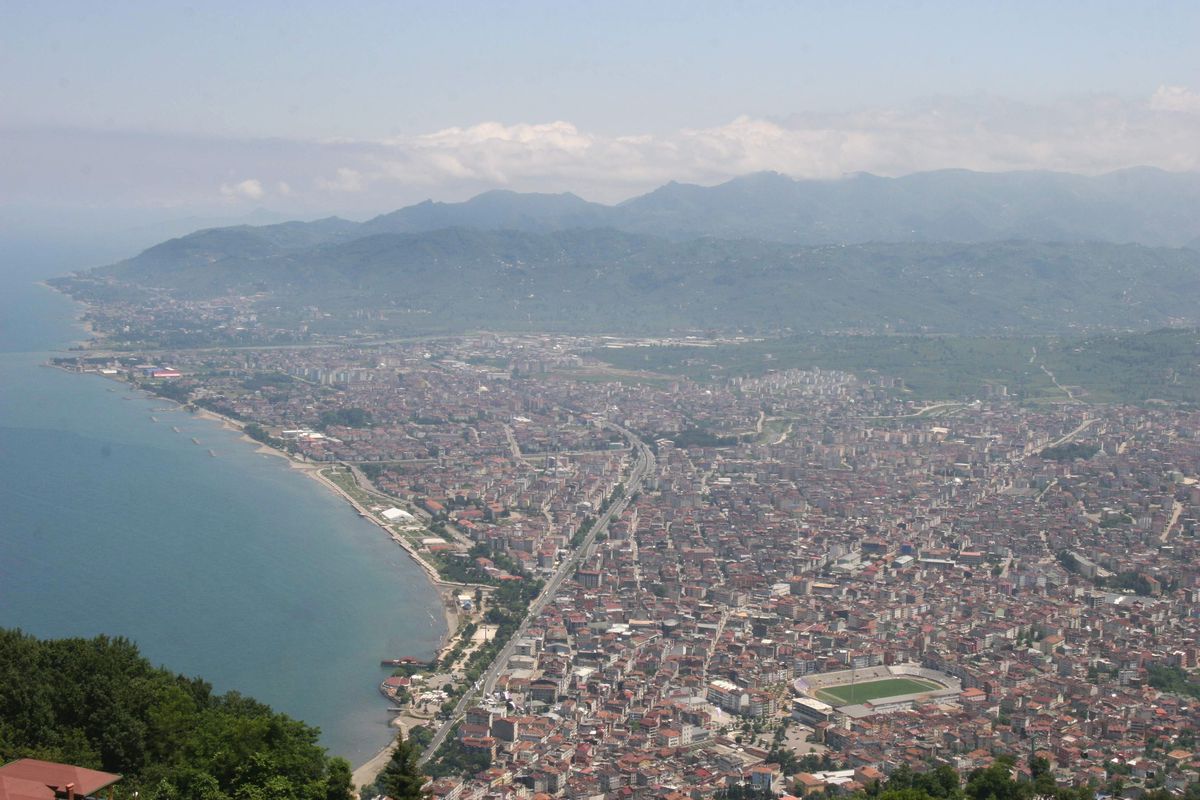 Ordu\'da Kadınlar Erkekleri Geçti