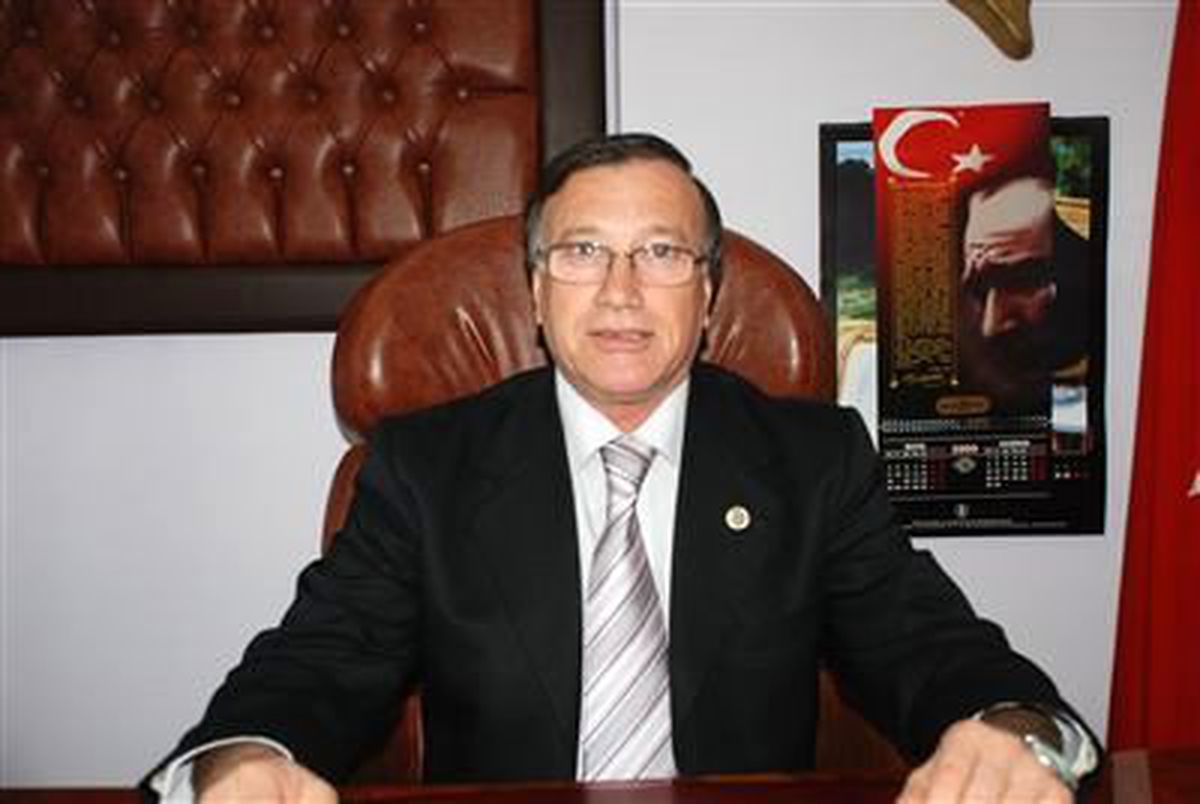 Pektaşoğlu Ayesob Vakfının Denetim Başkanlığına Yeniden Seçildi