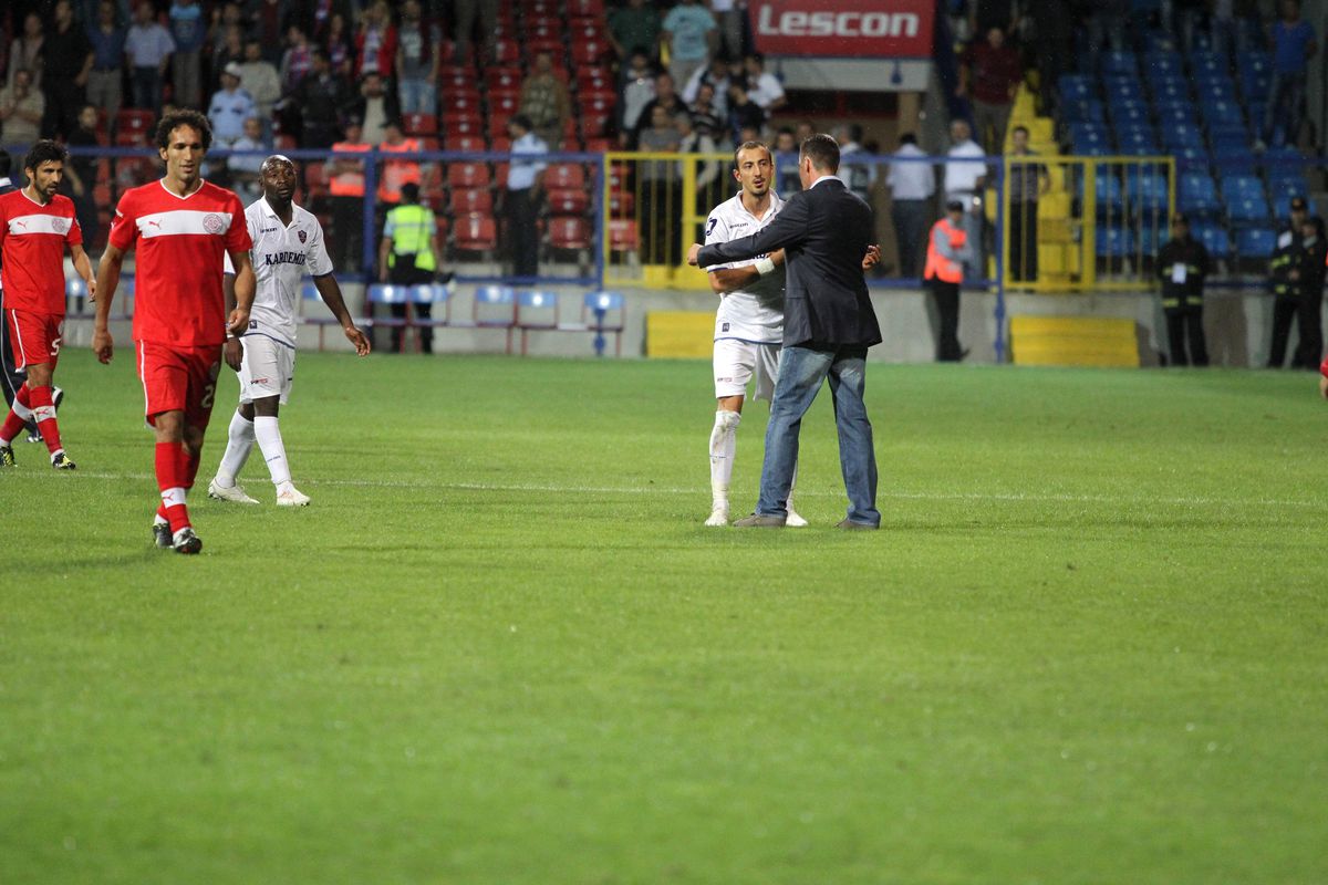 Skibbe Galibiyet Sevincini Yaşıyor