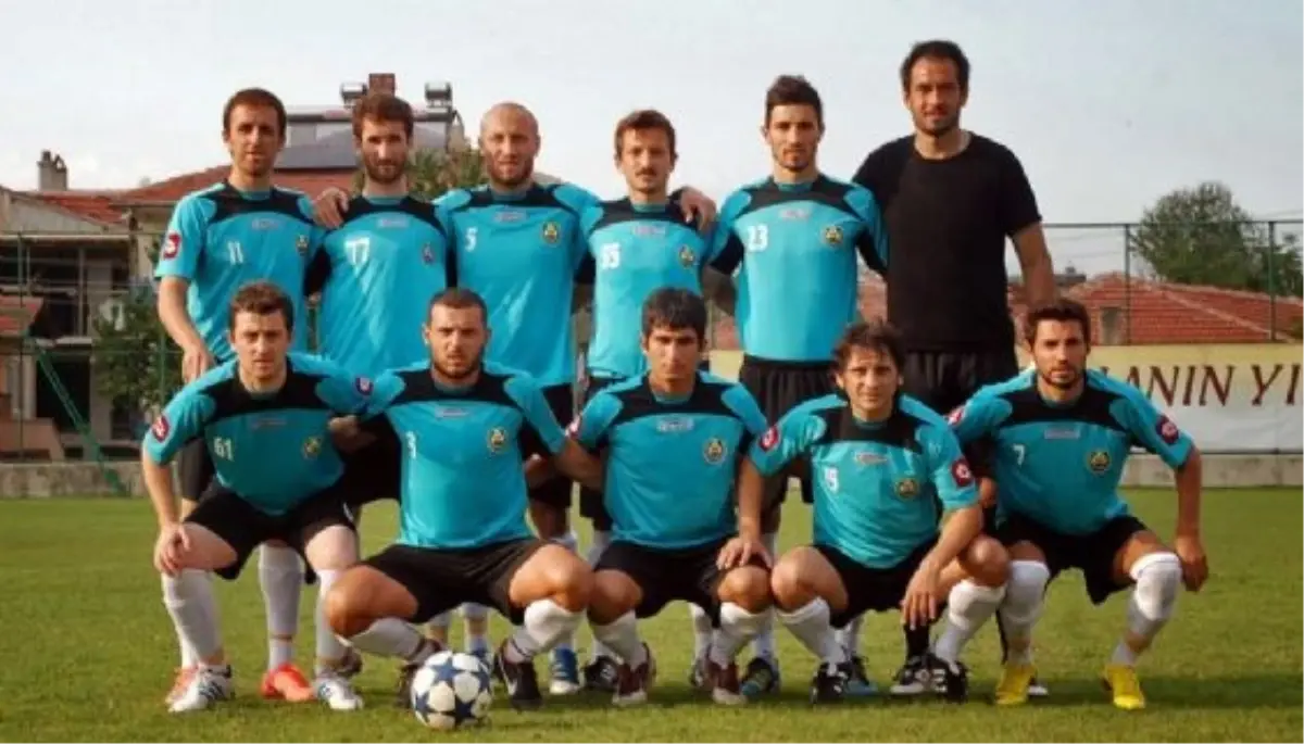 Tekirdağspor Hazırlık Maçında Karagümrük'ü 4-2 Yendi