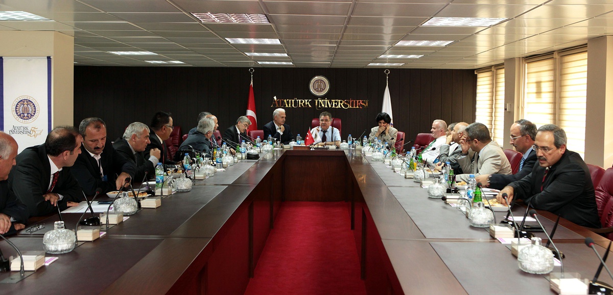 YÖK Yürütme Kurulu Üyesi Günay Açıklaması