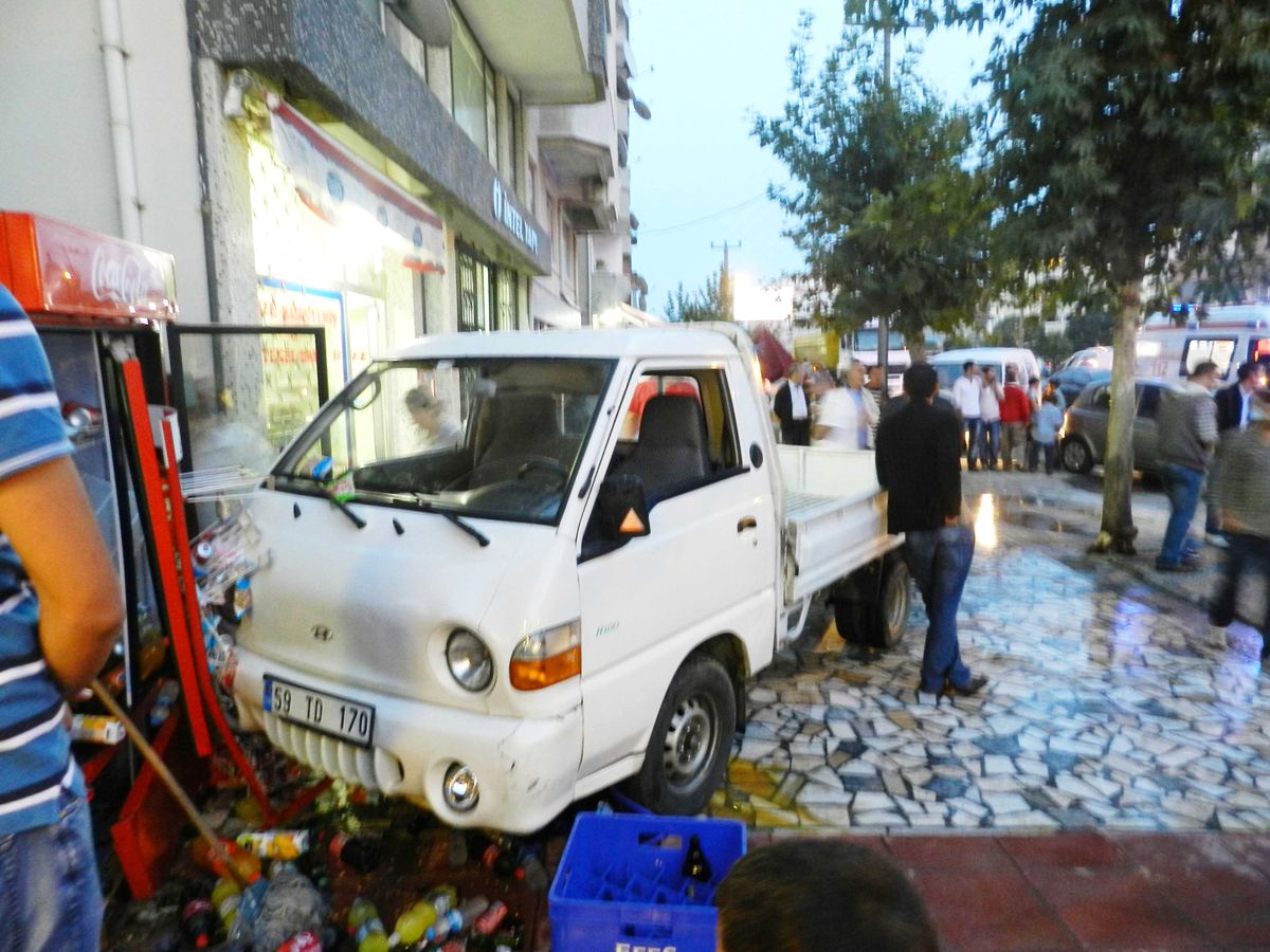 13 Yaşındaki Çocuk Trafiği Birbirine Kattı