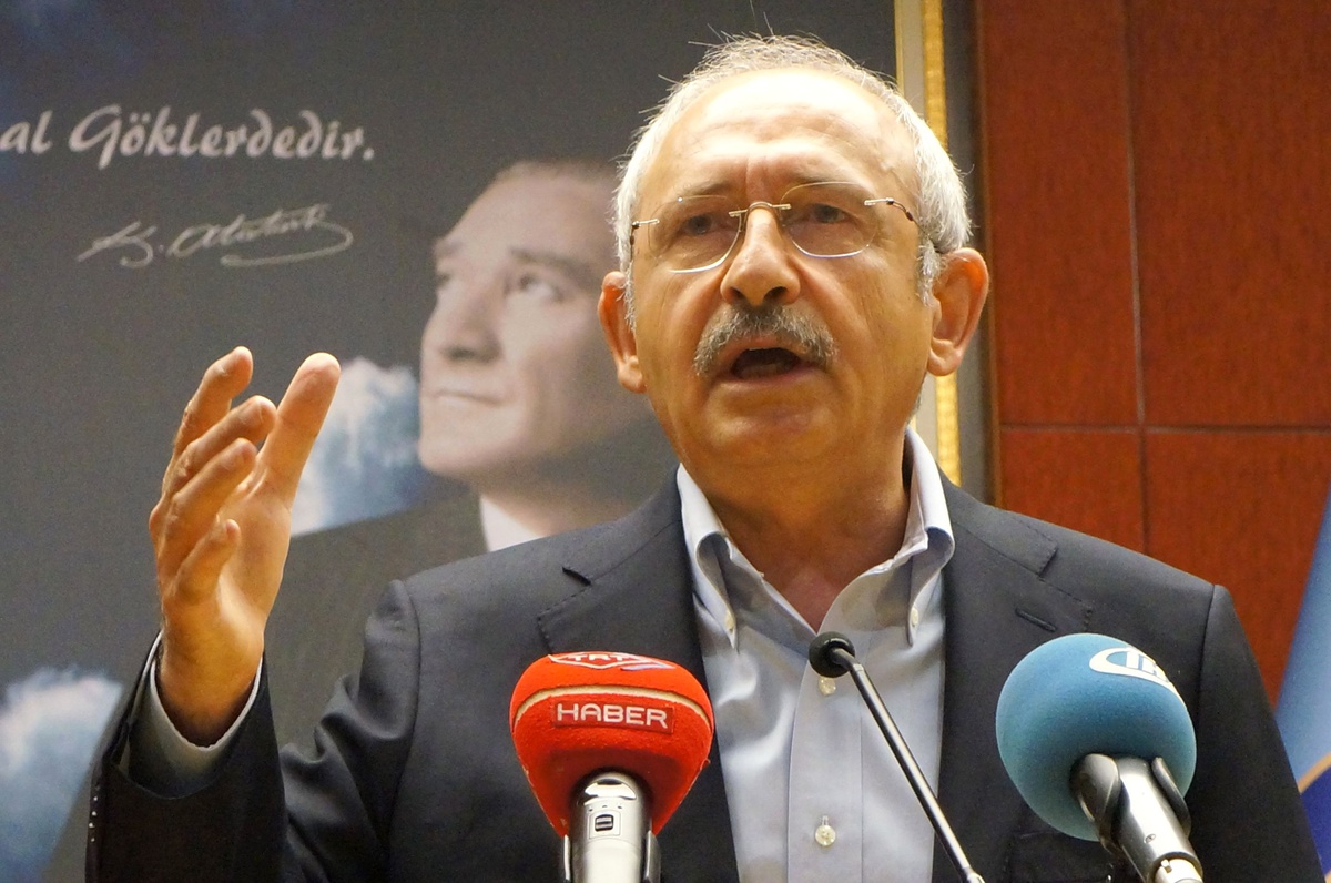2 Kılıçdaroğlu: Türkiye\'de Nereden Gelirse Gelsin Darbeye Karşıyız