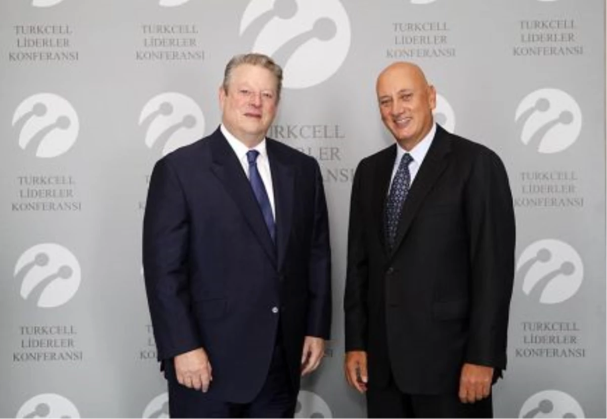 Al Gore, Türkiye\'ye ve Turkcell\'e Övgüler