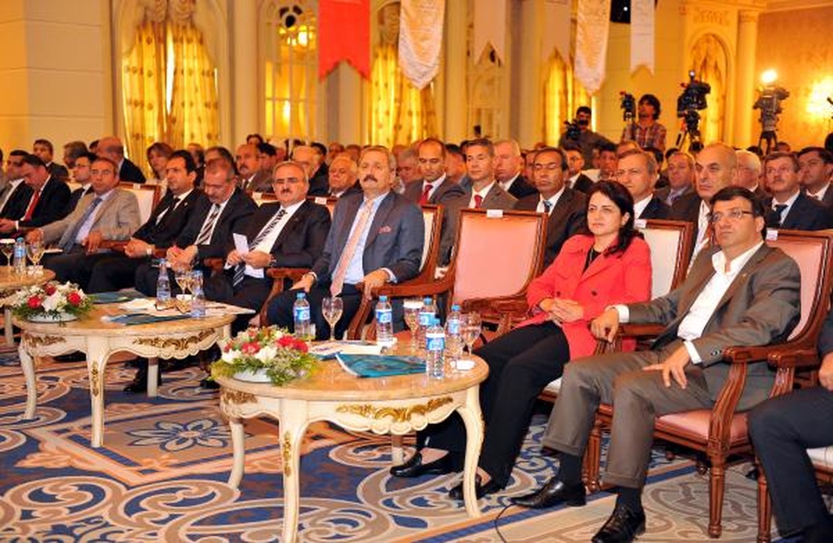 Bakan Çağlayan: Bölgeye Yatırım, Teröre Vurulan En Büyük Darbe Olacaktır