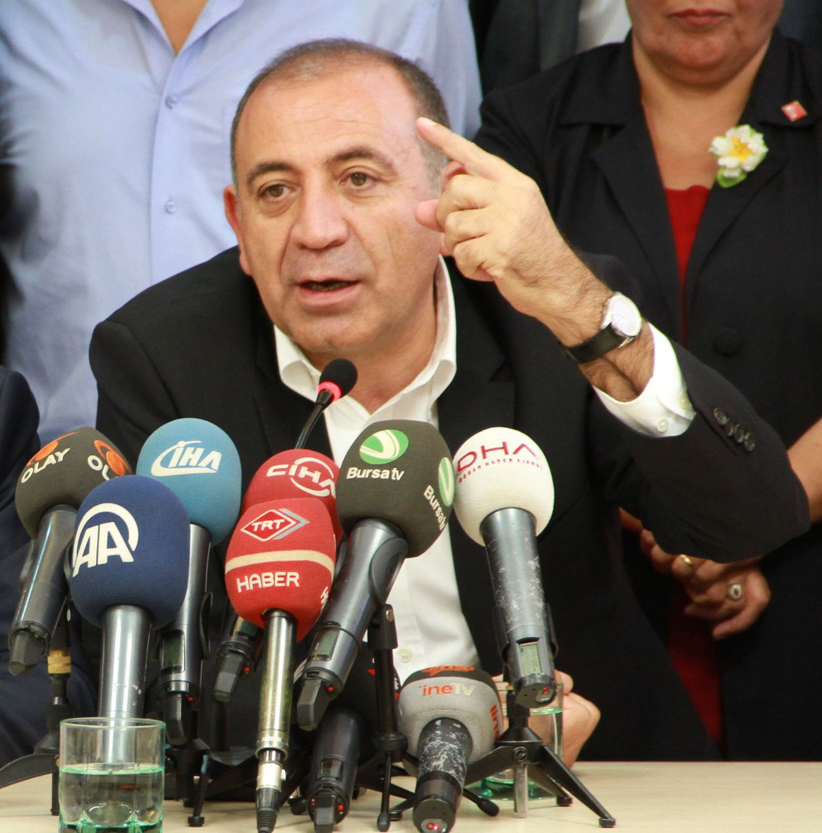 Gürsel Tekin\'den Balyoz Yorumu