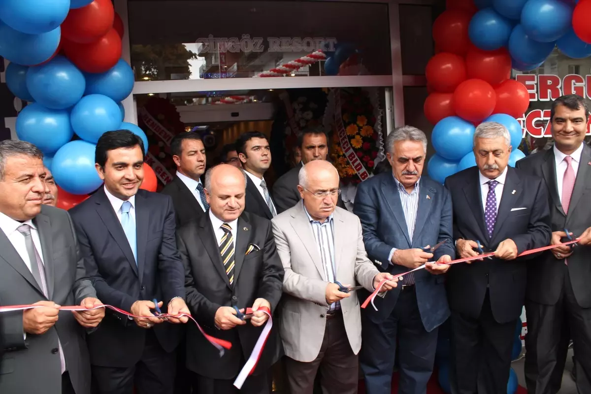 Cingöz Resort Otel Açılışı TBMM Başkanı Cemil Çiçek Tarafından Yapıldı