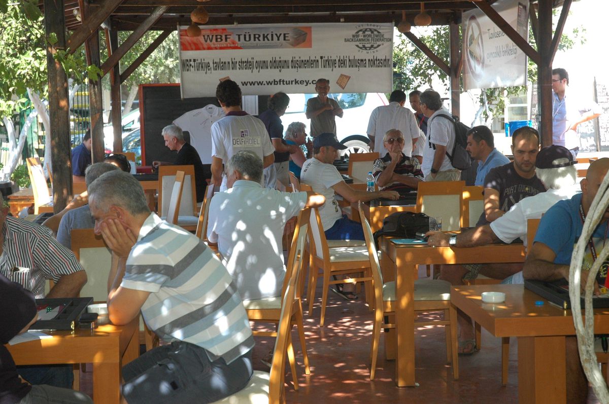 Dünya Tavla Turnuvası Bodrum\'da Başladı
