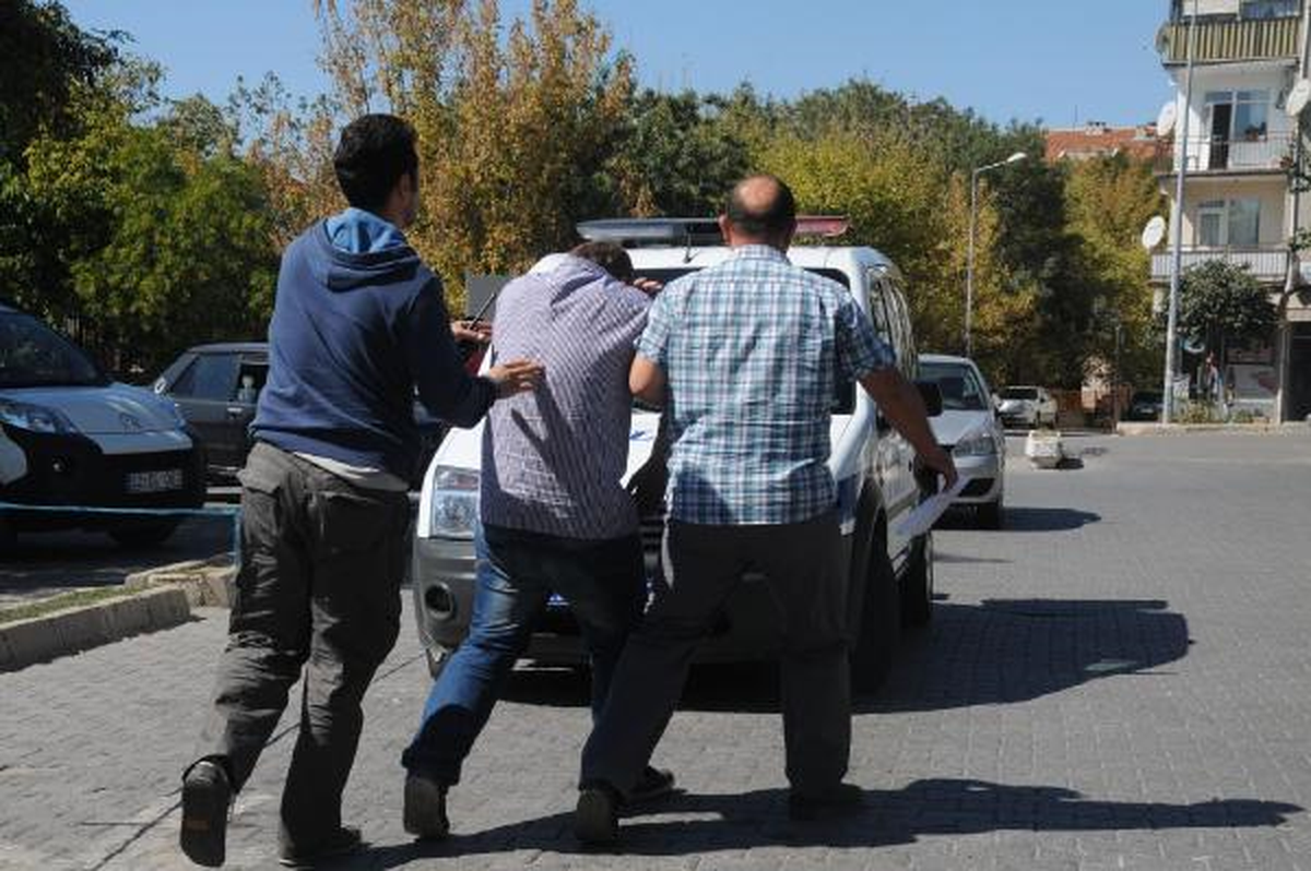 Edirne\'de Piyasaya Sahte Para Süren 5 Kişi Yakalandı