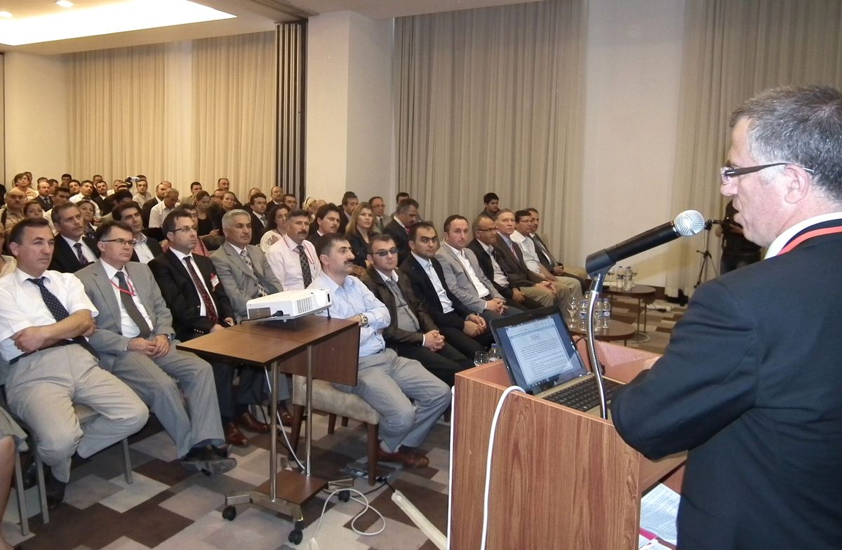 "Eğitimde Yeni Arayışlar" Çalıştayı Sona Erdi