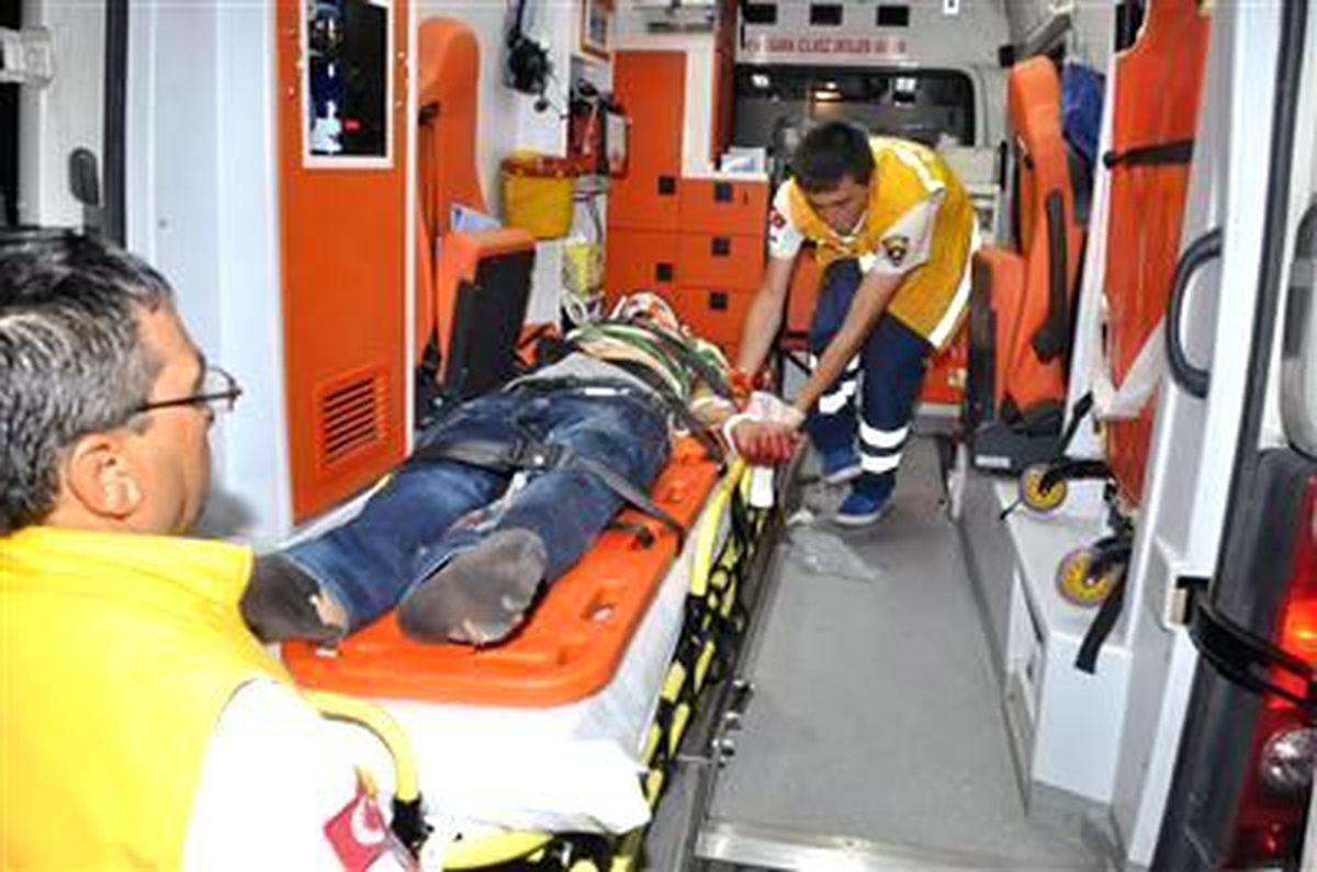Ergani\'de Trafik Kazası: 1 Ölü, 3 Yaralı