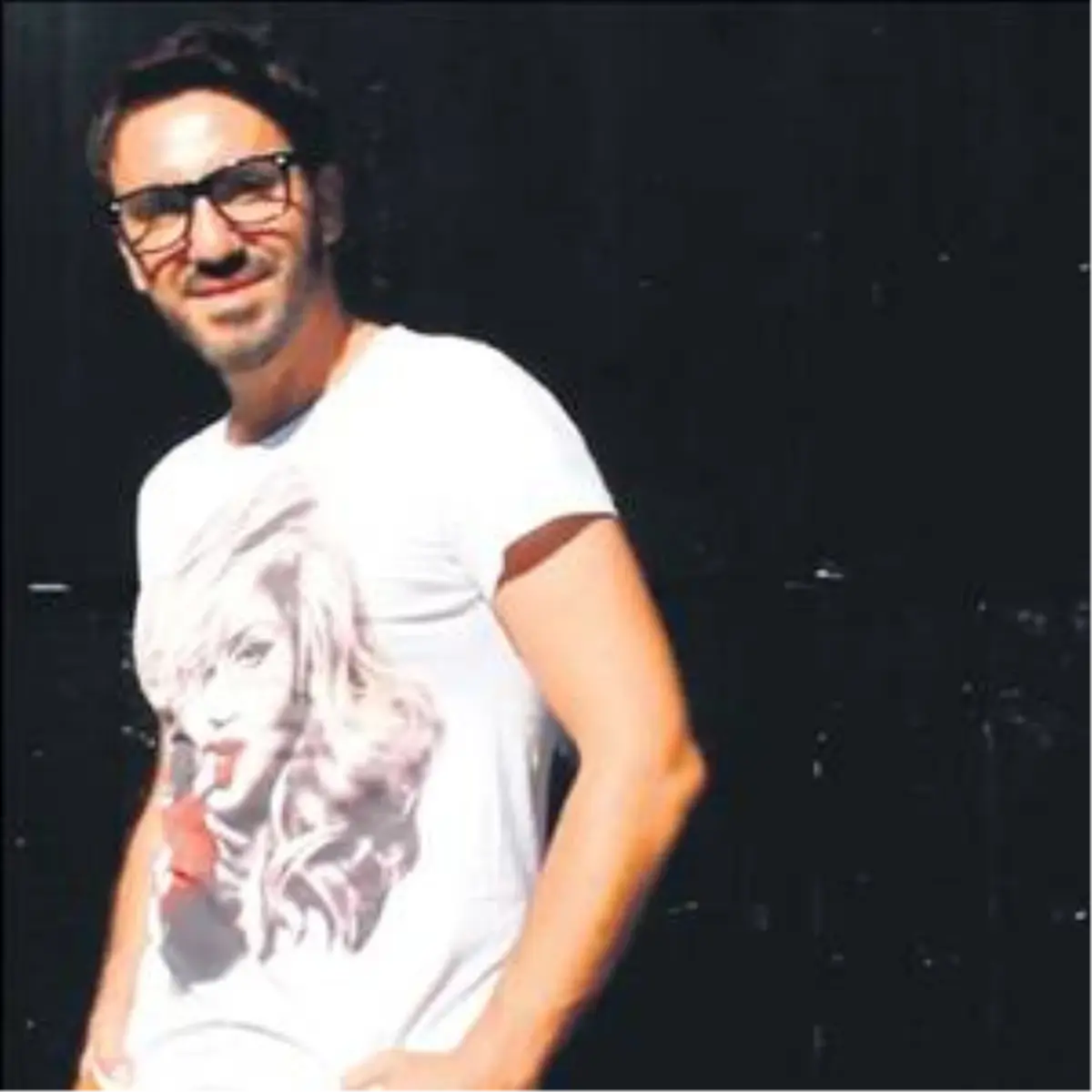 Faruk K.\'dan Madonna\'ya Tweet