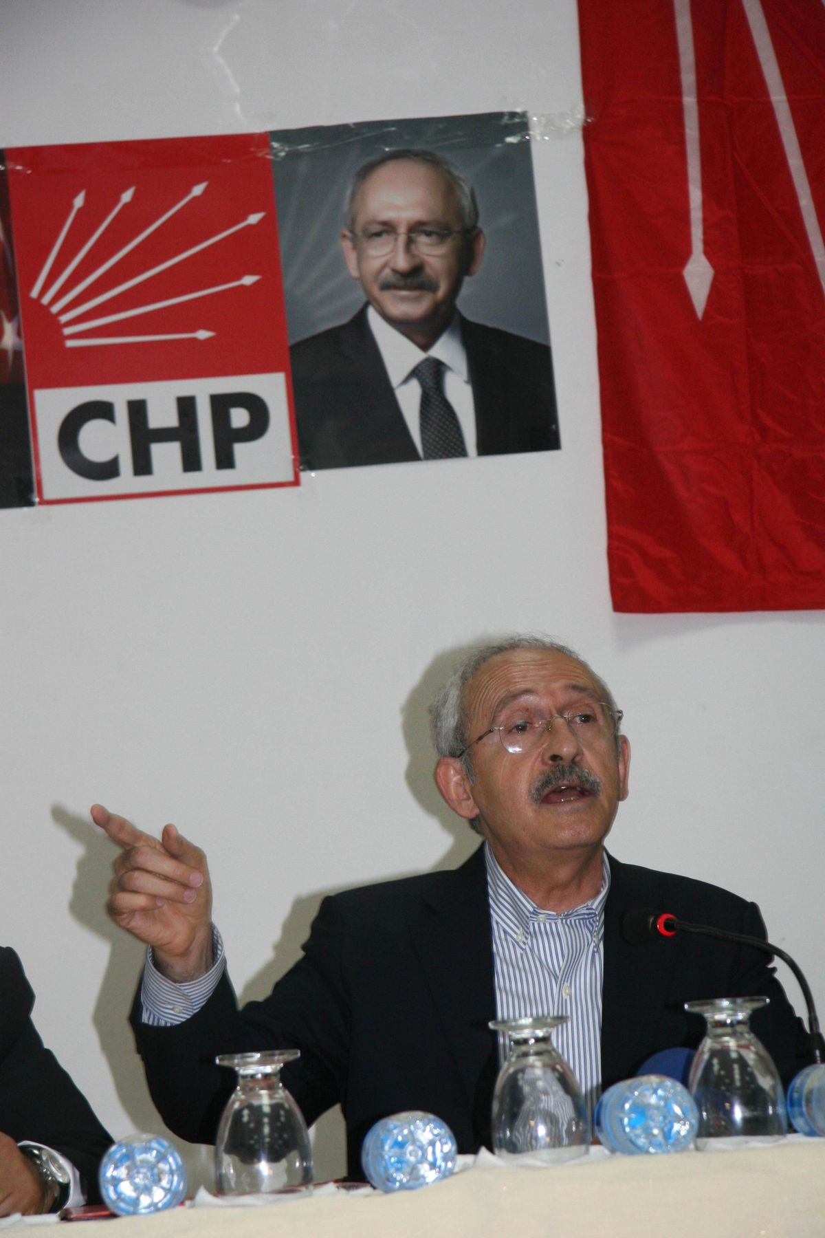 Kılıçdaroğlu, Sivil Toplum Kuruşlarının Temsilcileriyle Görüştü (2)