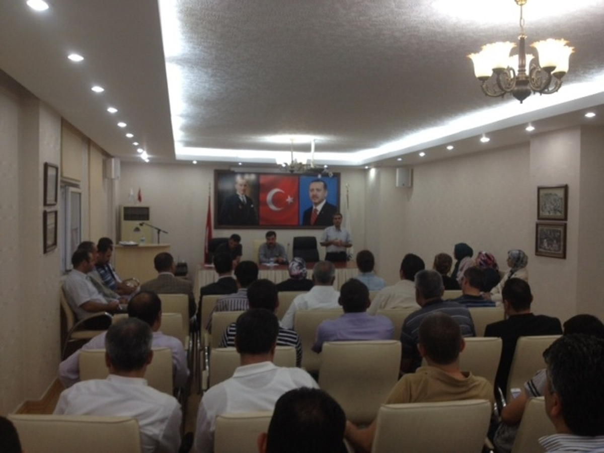 Mardin AK Parti\'de Eğitim Semineri